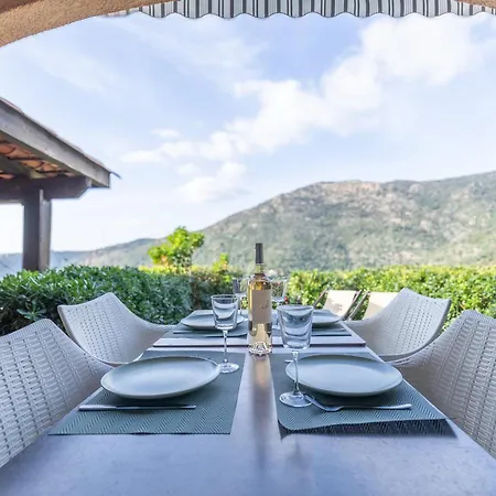 Saint-clair Magnificent With Sea View Appartamento Le Lavandou